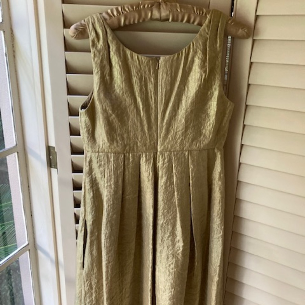 Vera Wang Gold Silk Blend Empire Dress - Picture 4 of 8